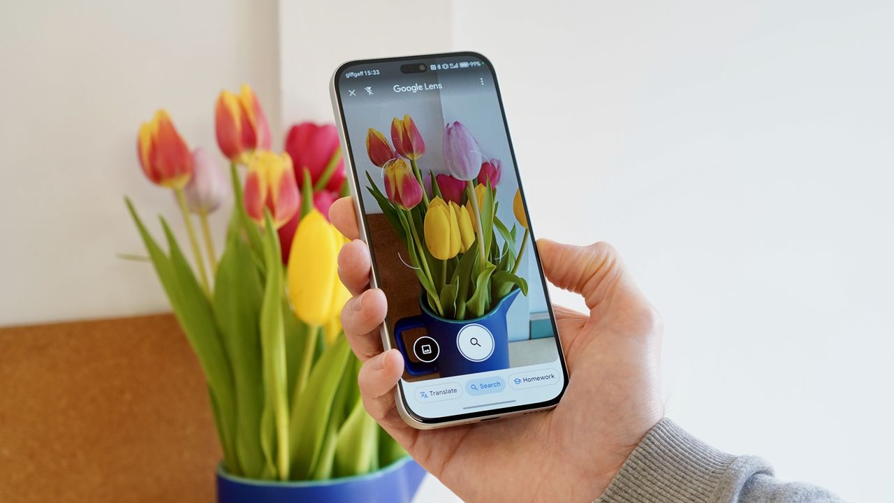 Review images of the Honor 400 Lite