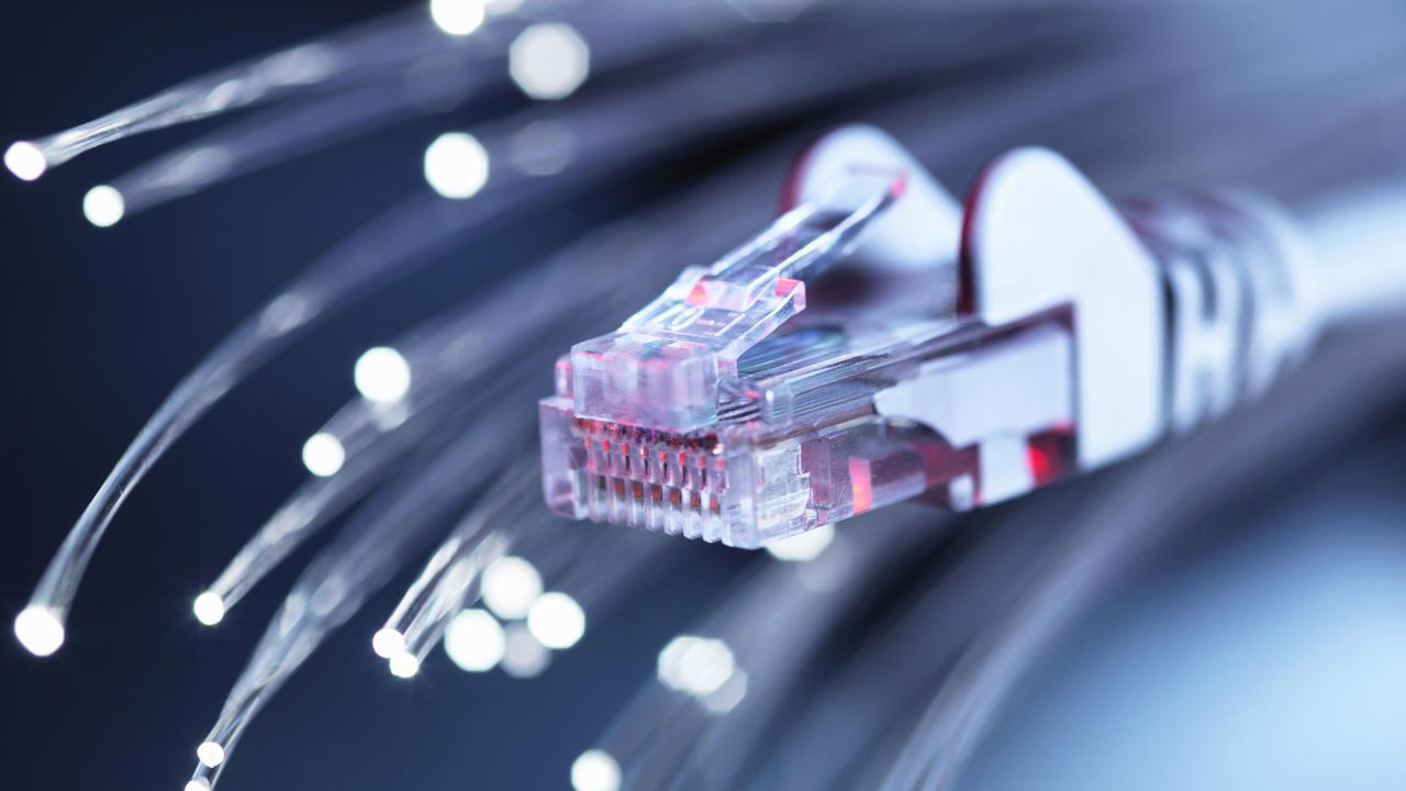 Japanese researchers achieve 1,020,000,000 Mbps internet speeds over a 1,123 mile line, 3.5 million times faster than the average US connection and a hell of a lot quicker than mine