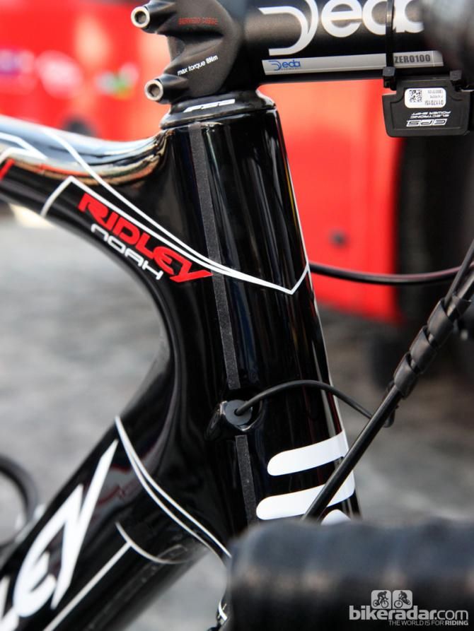 The roughened strips on the sides of Lotto-Belisol's Ridley Noah FAST head tubes and seat tubes supposedly help passing air 'stick' to the frame