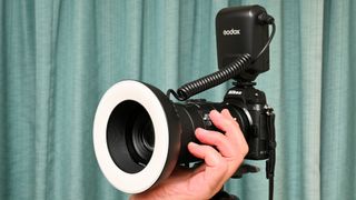 Godox ML-150II Macro Ring Flash product shot