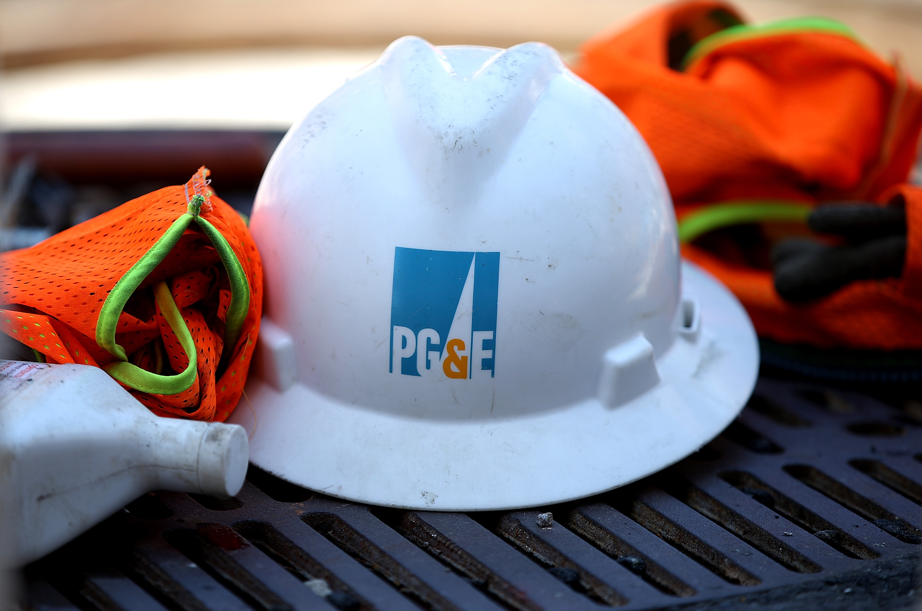 A PG&E hat