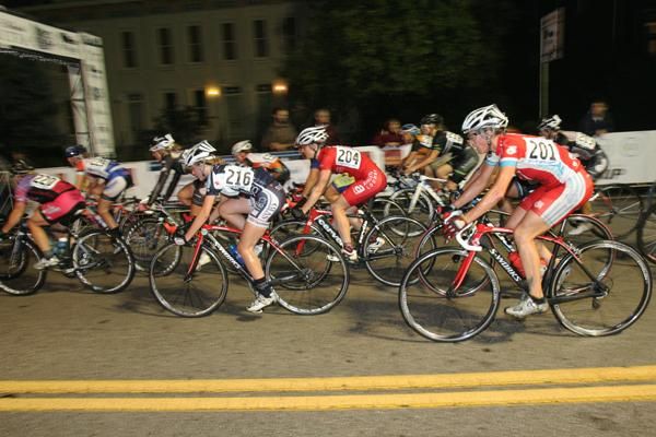 The peloton kept the breakaways in check