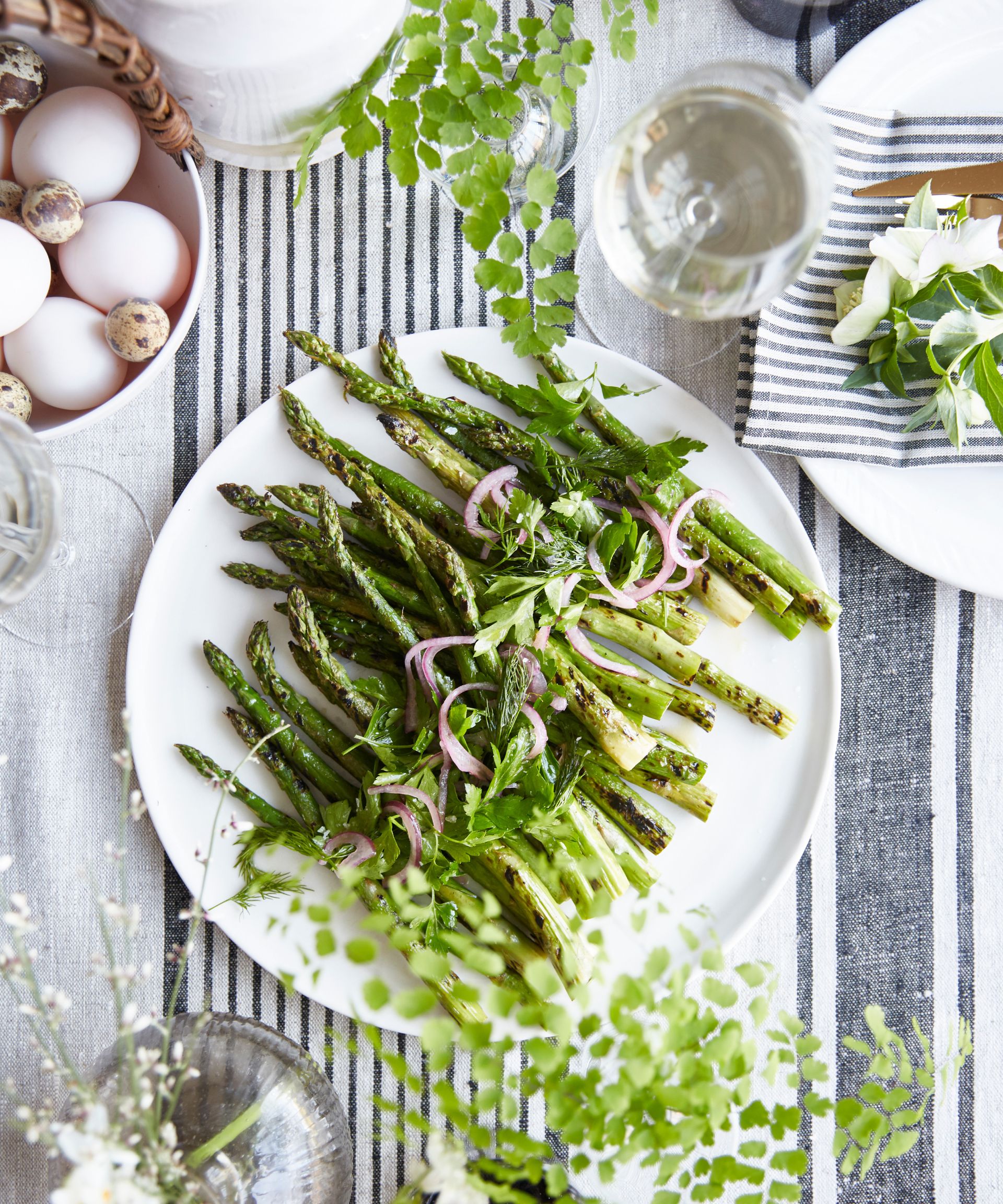 Griddled asparagus recipe image