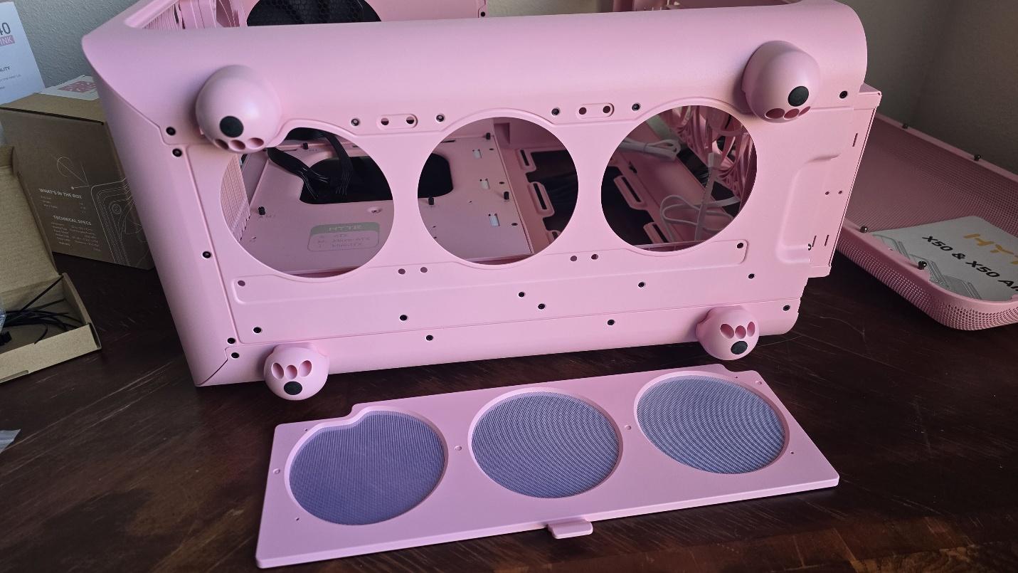 Hyte X50 Case