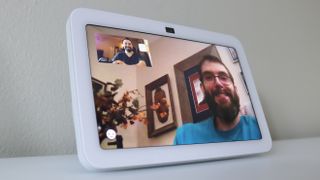 A picture showing a video call made on the Echo Show 8 (3rd Gen)