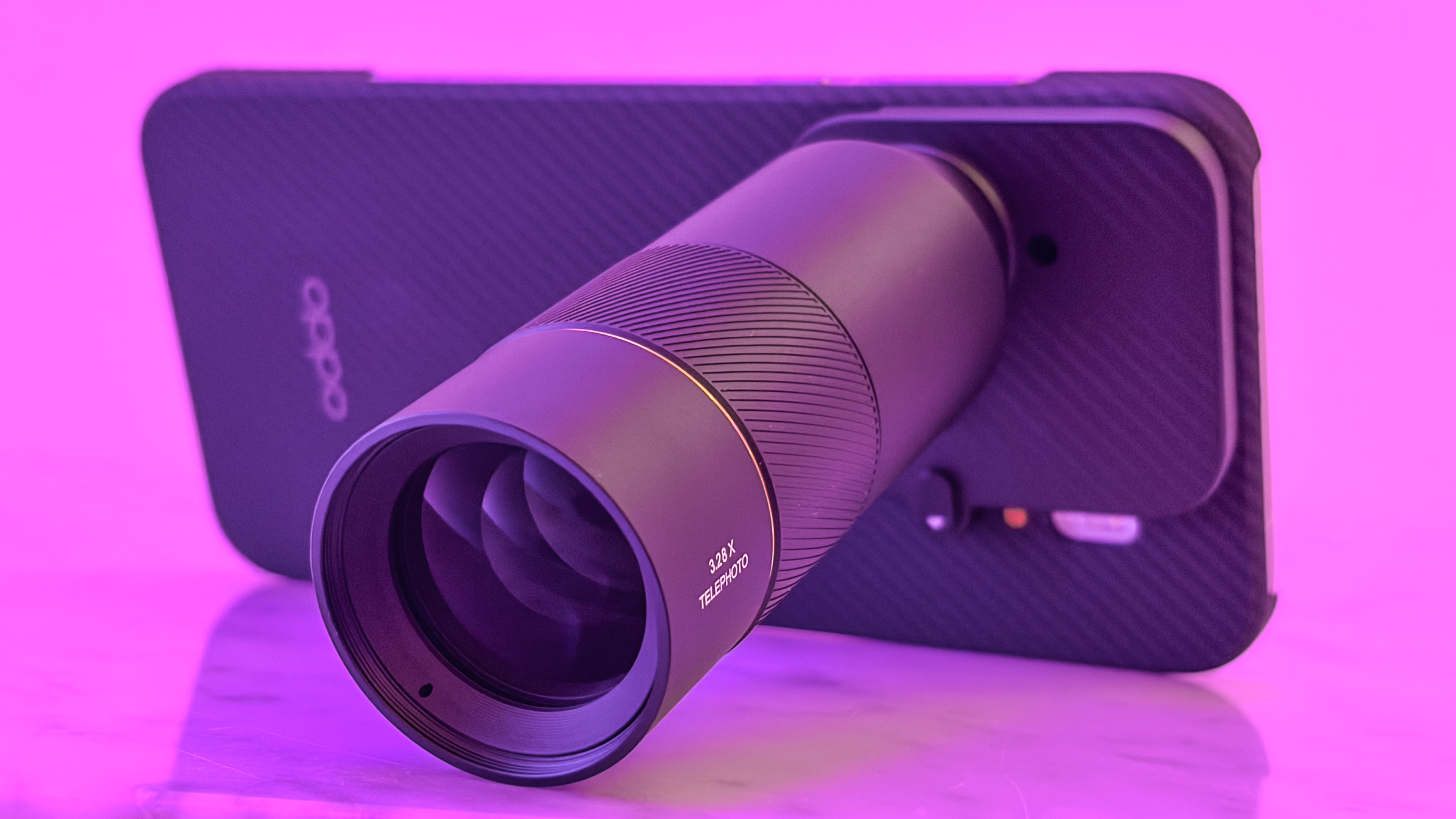 Oppo Find X9 Pro teleconverter lens