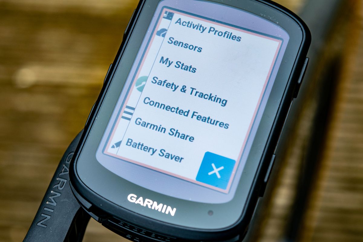 A Garmin Edge 840 computer