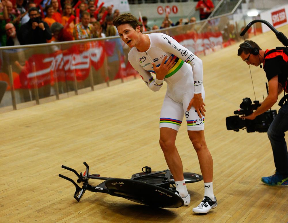 Stefan Kung (Switzerland) celebrates his individual pursuit win.