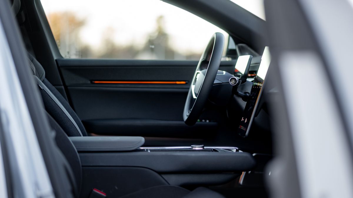 2025 Polestar 3 test drive.
