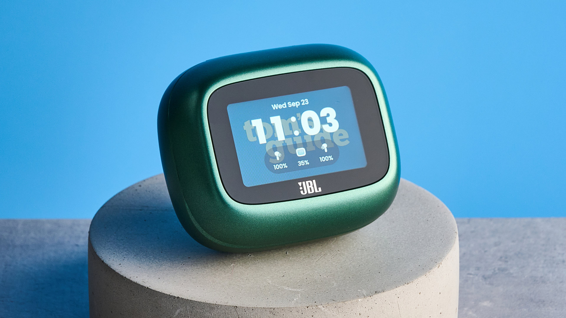 JBL Live Beam 4 earbuds in green