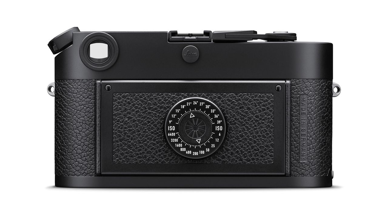 Lecia M6 2022