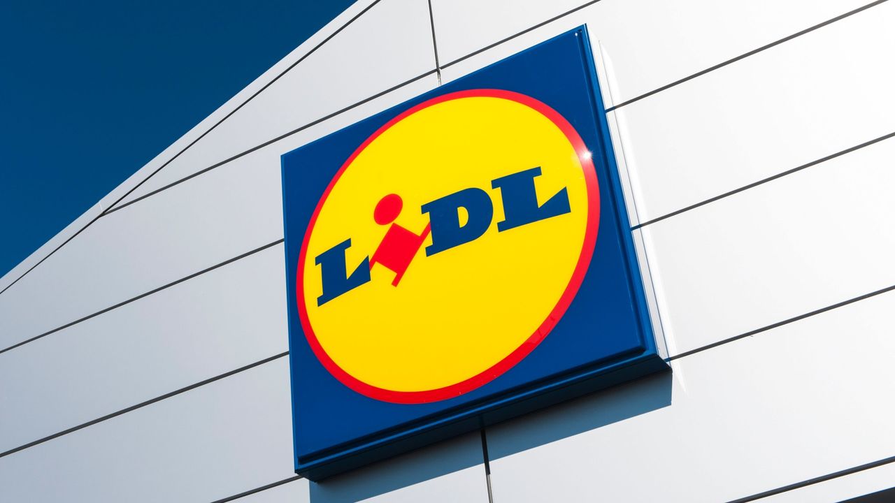 Lidl supermarket logo