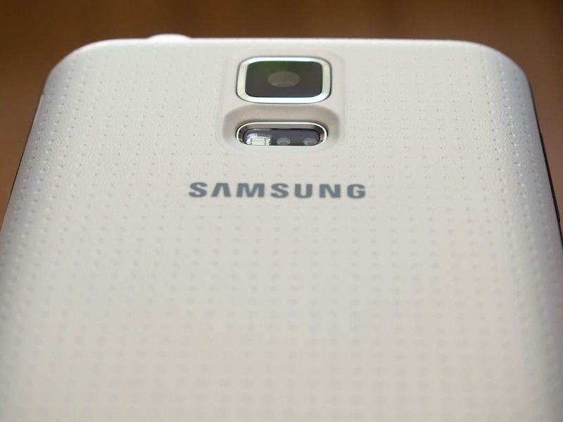 Samsung Galaxy S5 wireless charging