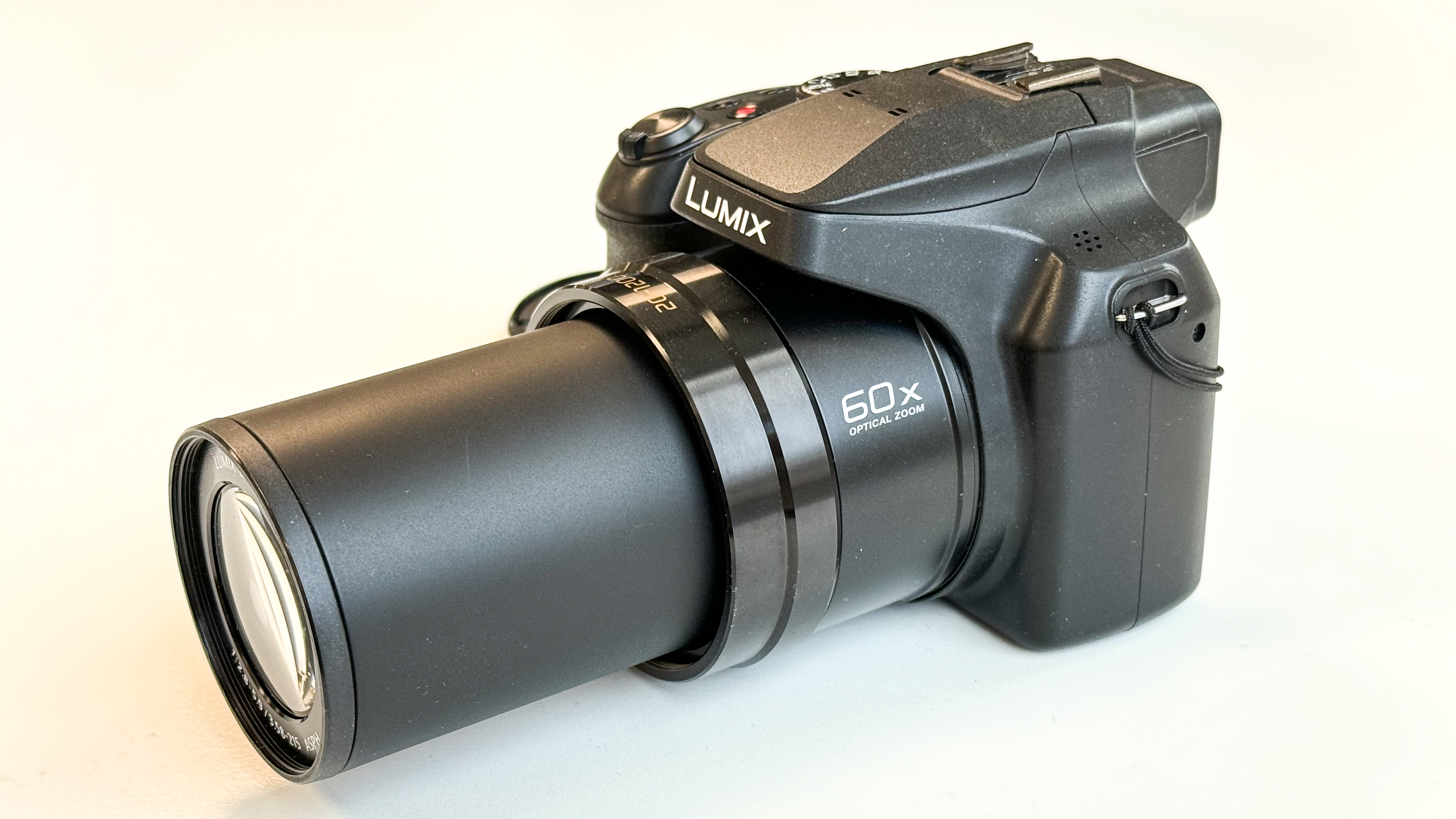 Panasonic Lumix FZ82D