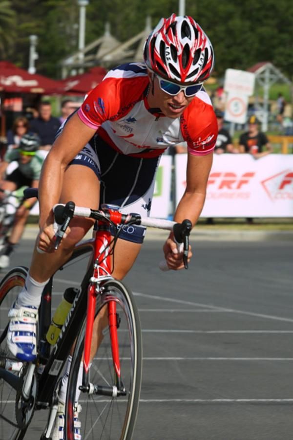 Emma Mackie (Virgin Blue) was in the break