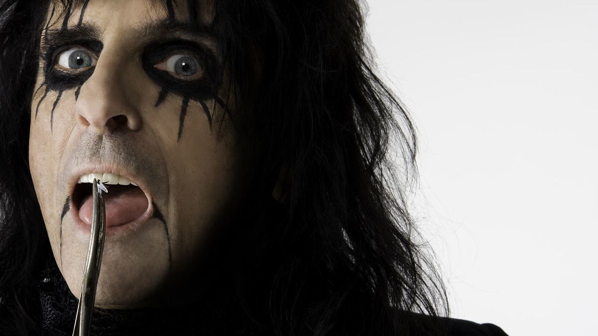 Alice Cooper announces new album Paranormal Louder