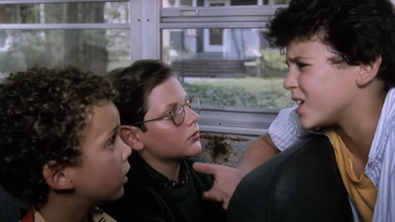 There's No Way Kids Should Have Been In These 32 '80s Movie Situations