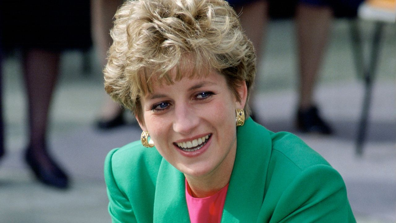 APRIL 28: Princess Diana In Derbyshire During A Visit To A Care Centre.