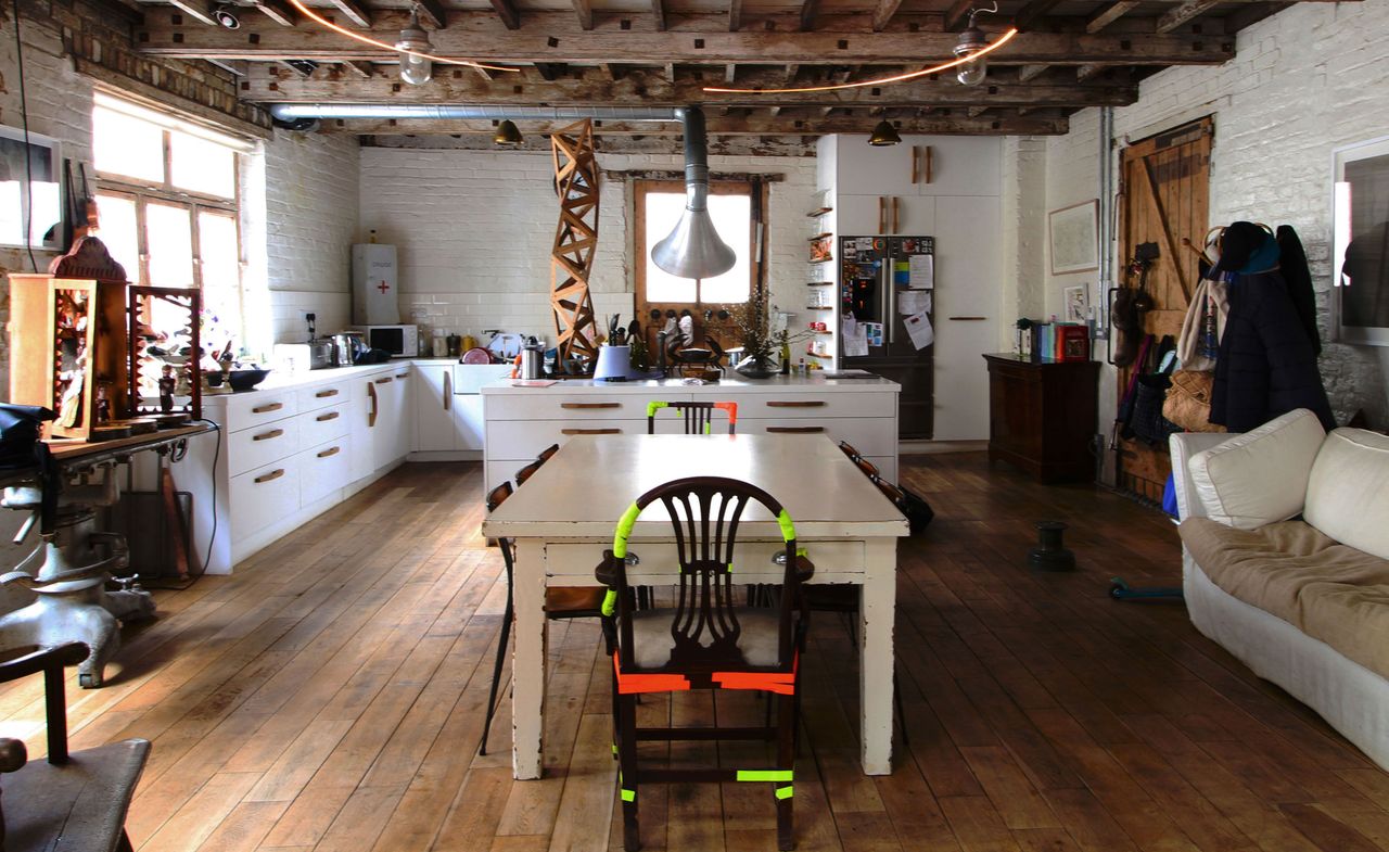 The kitchen and dining area