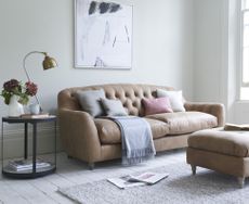 Butterbump sofa