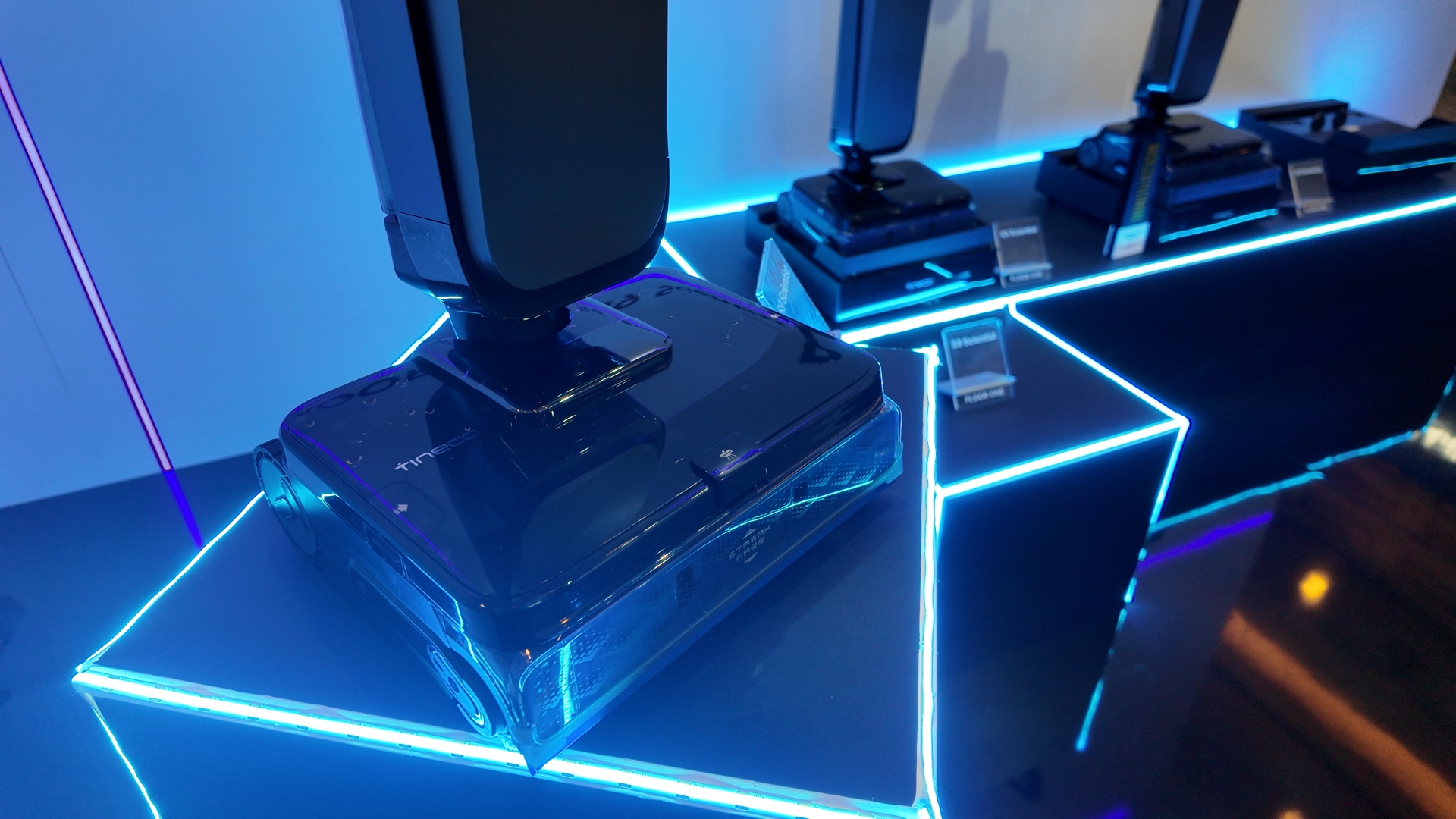 Tineco S9 Scientist stand at CES 2026