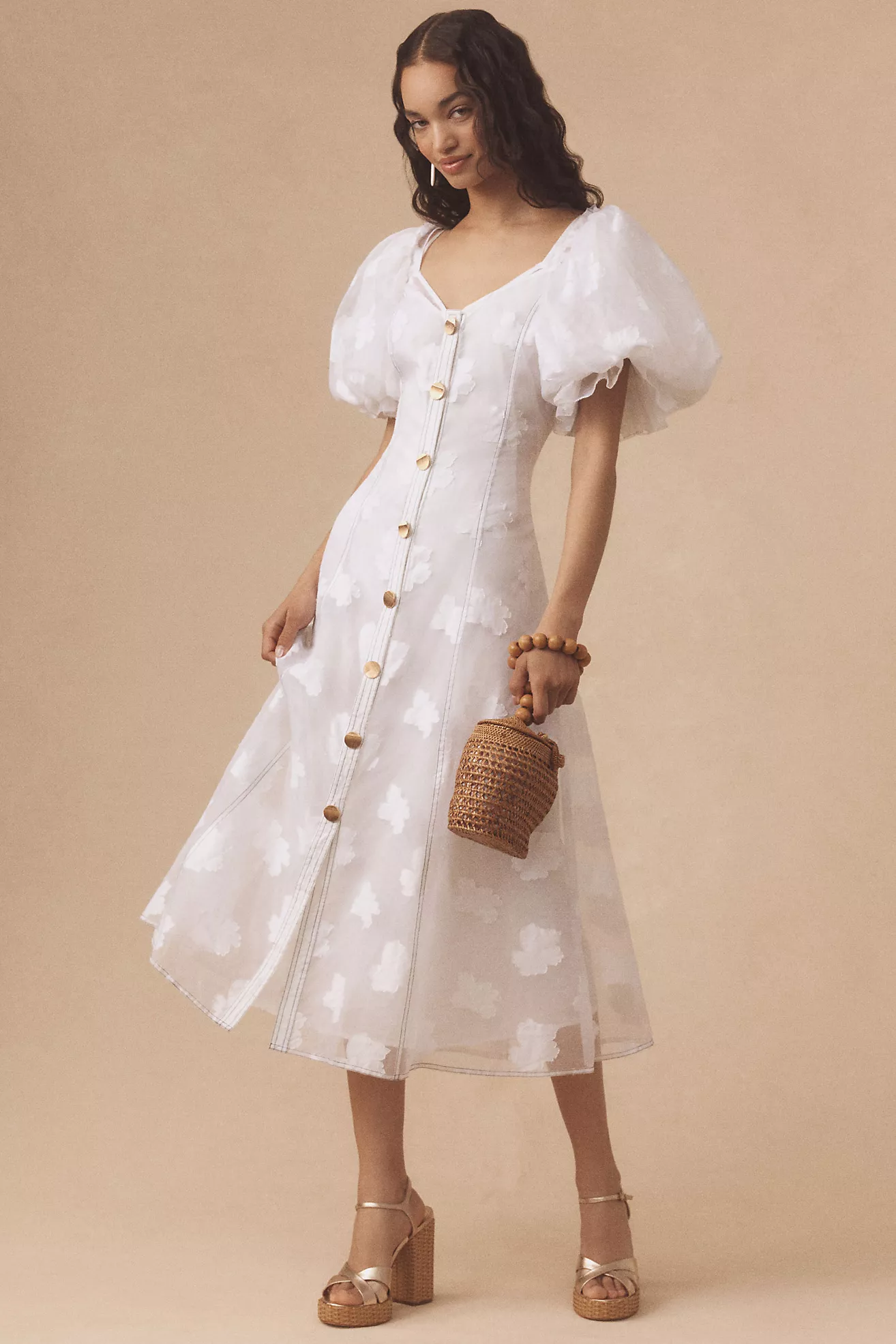 Let me be a Midi dress with a blow-sleeved sleeve