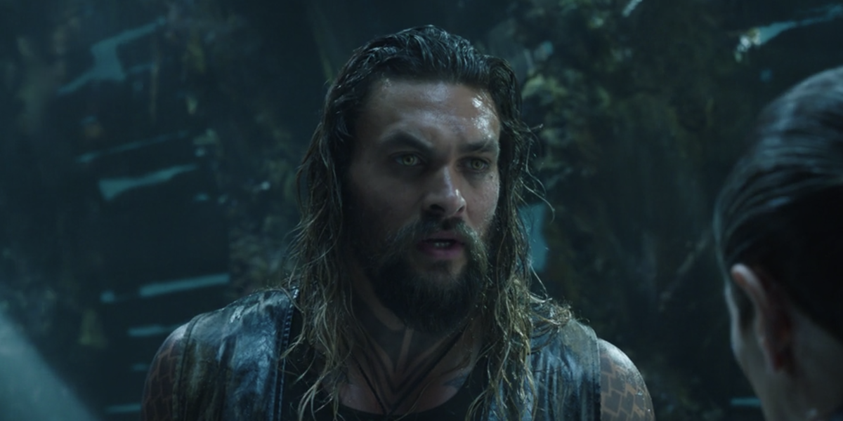 Aquaman talking to Vulko