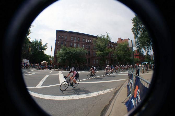 Meredith Uhl (CRCA/Rockstar Games/Signature Cycling) takes the lead on the turn of the first lap.