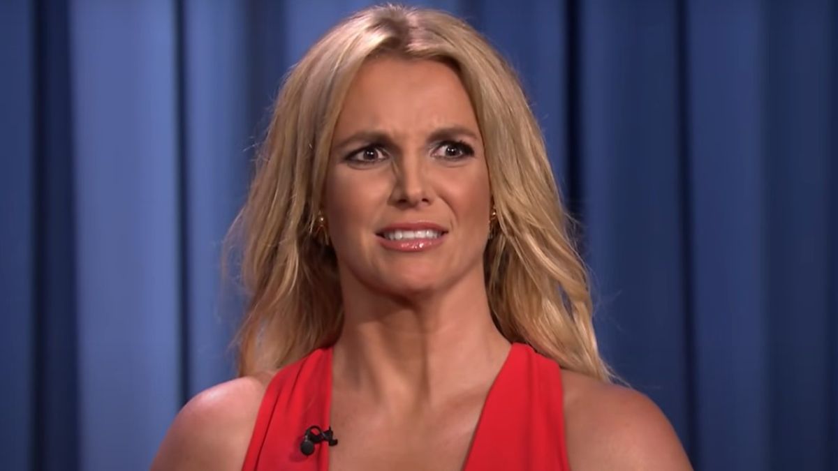 Britney Spears Is Reportedly Not A Happy Camper About Her Fans Calling The Police