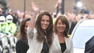 Catherine Middleton is seen arriving with her mother Carole and sister Pippa Middleton at the Goring Hotel