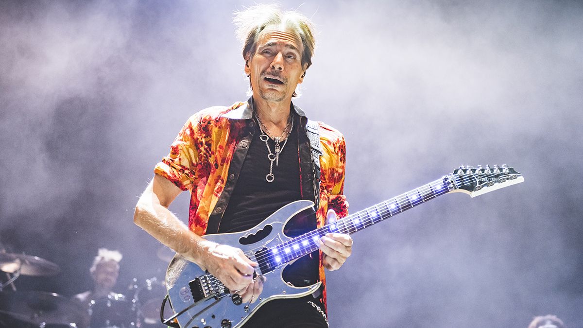 Steve Vai recalls the time an A&R rep told him to ditch the pinch ...