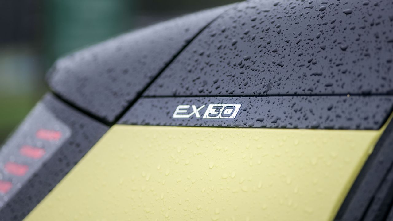 2025 Volvo EX30 test drive.