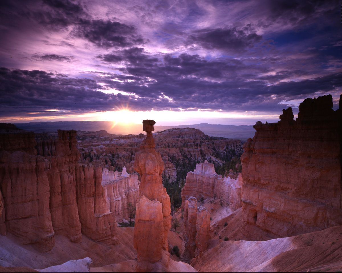 thor&#039;s hammer in bryce canyon