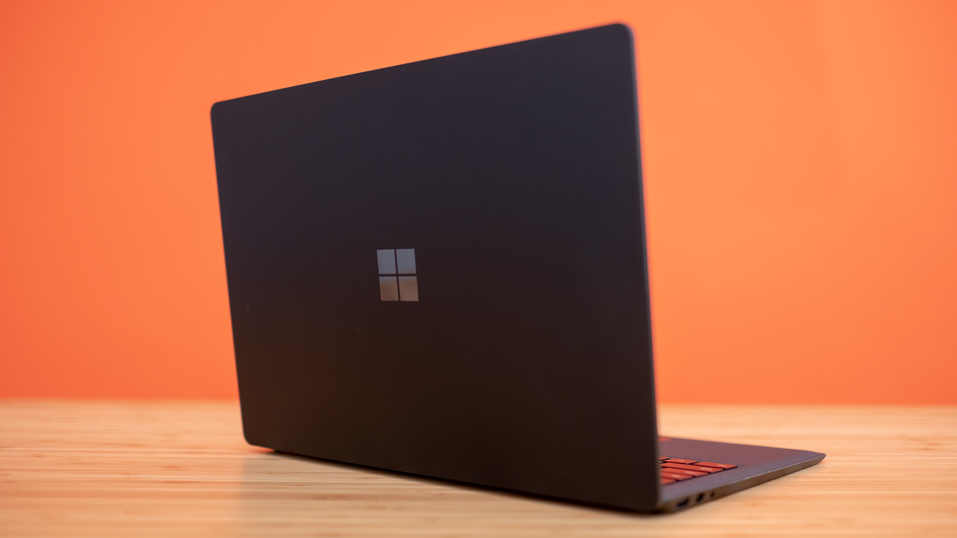 Surface Laptop 2