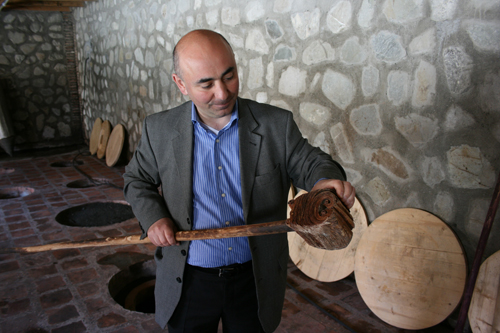 Dr Giorgi Dakishvili