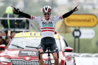 Patrick Konrad wins stage 16 of the 2021 Tour de France