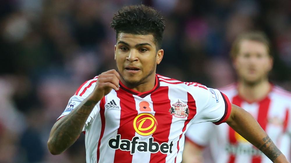 DeAndre Yedlin sprints for the ball for Sunderland