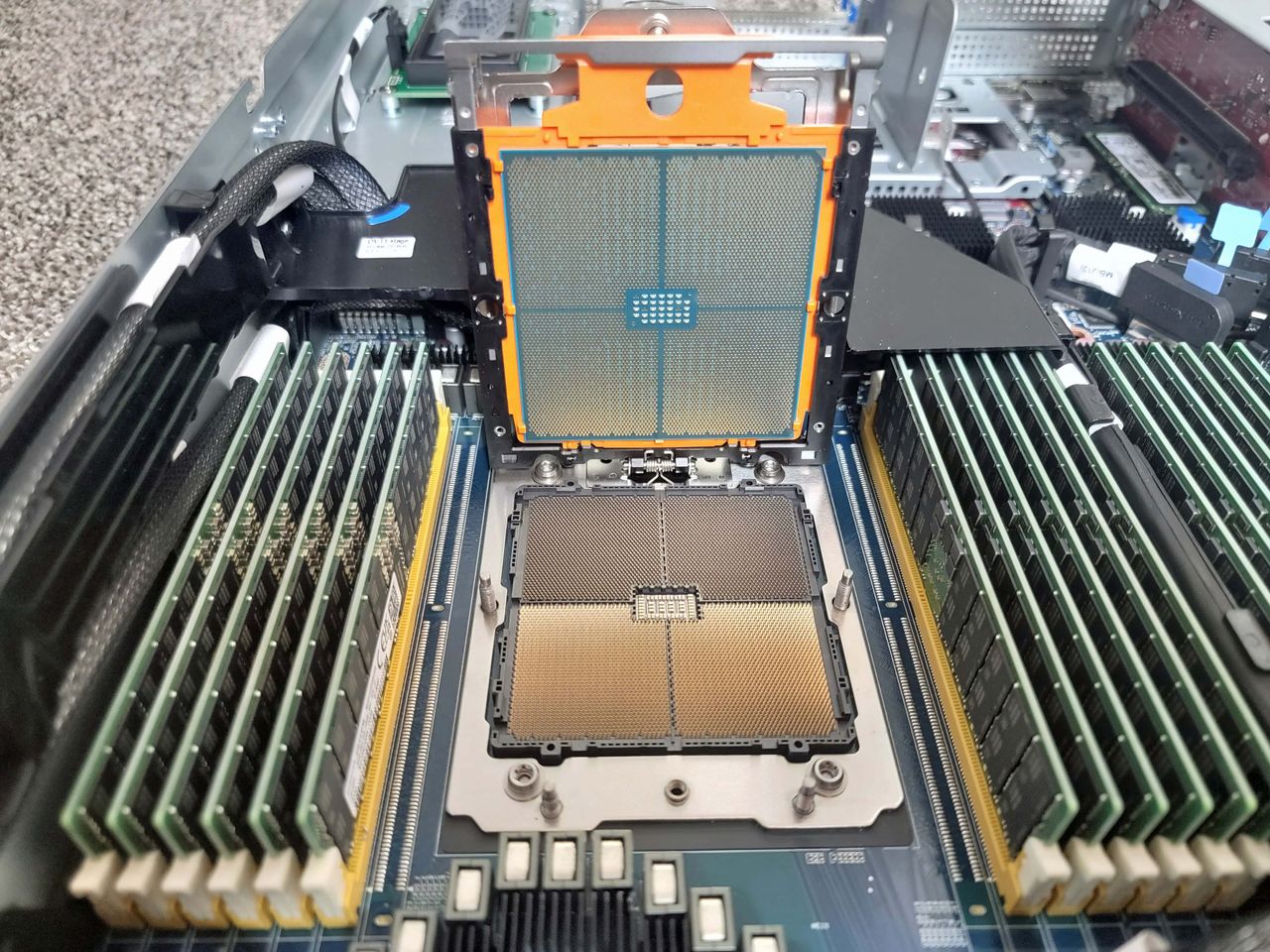 AMD Epyc Chip Installation