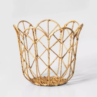 Woven, tulip shaped natural basket