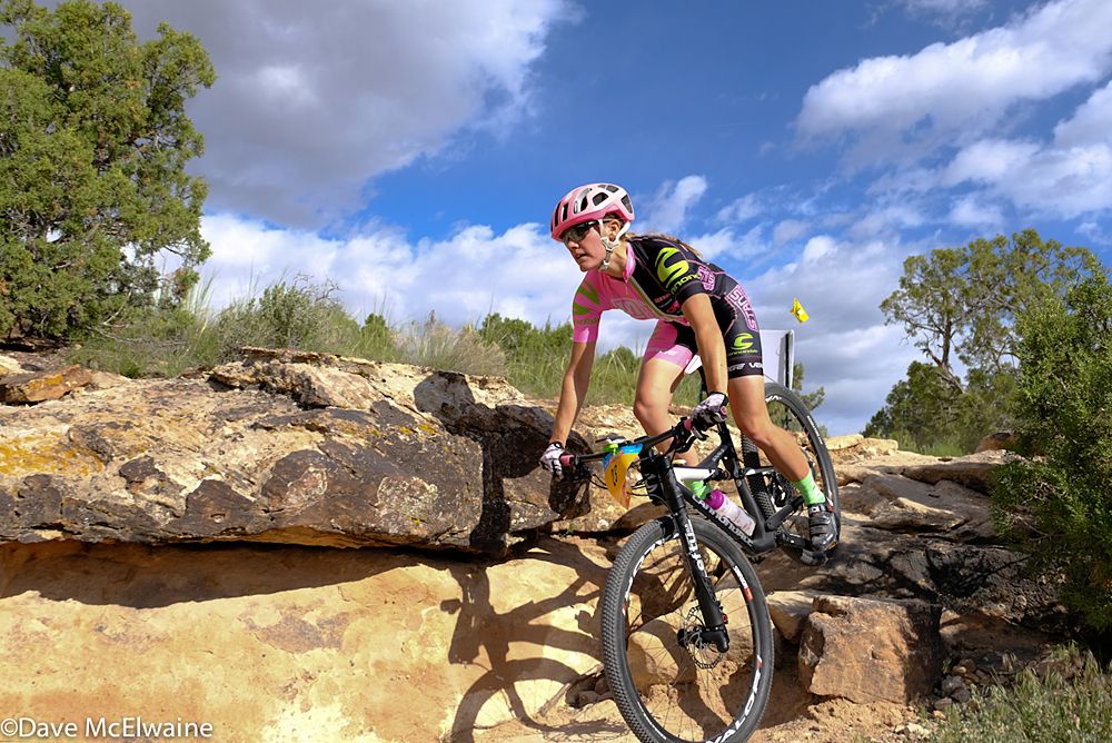 At one point Alexis Skarda (Stans NoTubes) reduced the lead to Rose Grant to 15 seconds