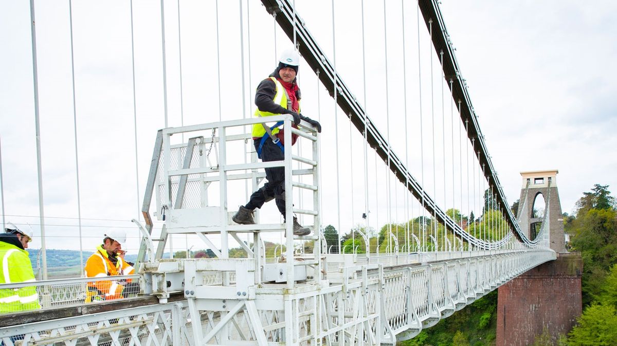 Gigaclear installing broadband at Clifton Suspension Bridge