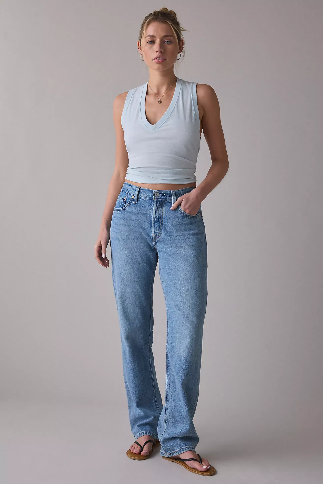 Levi’s® 501 '90s Lightweight Mid-Rise Straight Jeans