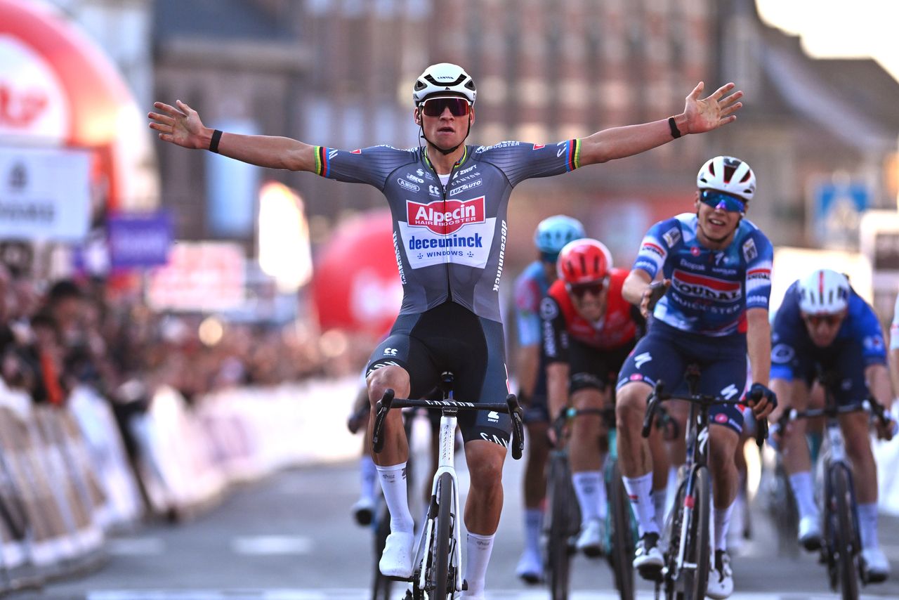 Mathieu van der Poel wins Le Samyn 2025