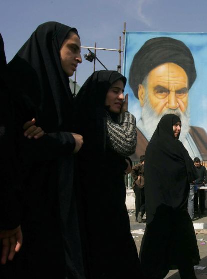 Women walking Tehran