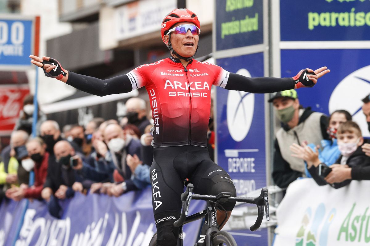 Vuelta Asturias 2021 - 64th Edition - 1st stage Oviedo - Pola de Lena 184,5 km - 30/04/2021 - Nairo Quintana (COL - Team Arkea - Samsic) - photo Luis Angel Gomez/BettiniPhotoÂ©2021 