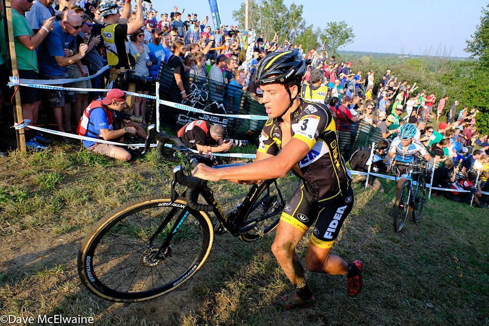 Tom Meeusen (BEL) chose to push his bike rather than carry it up Mt. Krumpit