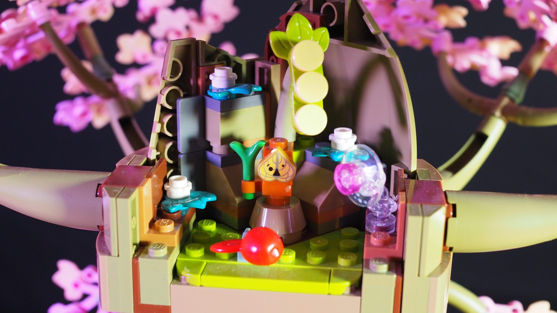 Lego Walton at the top of the Great Deku Tree