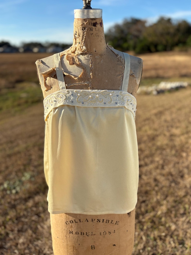 Vintage 80s Nolan Miller Dynasty Collection Cream Beaded Camisole &amp;ndash; Elegant Embellished Evening Top