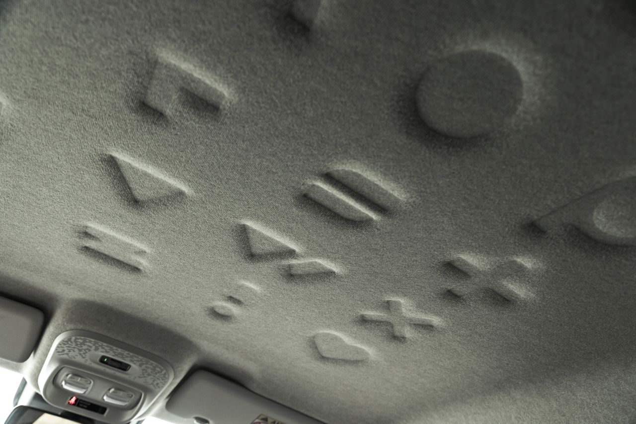 Interiors shots of the renault Twingo