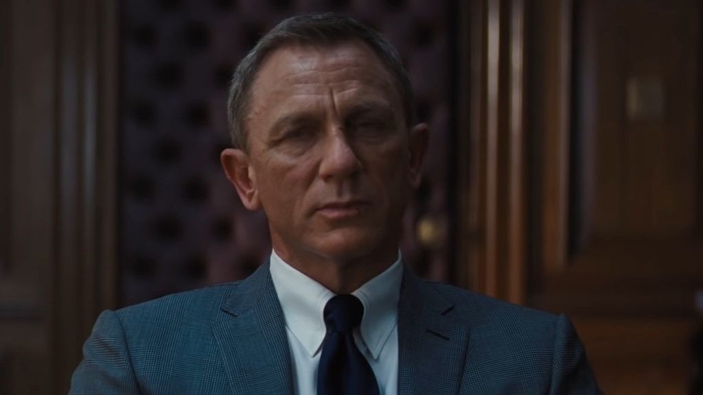 Daniel Craig Teases His No Time To Die Nudity As James Bond | Cinemablend